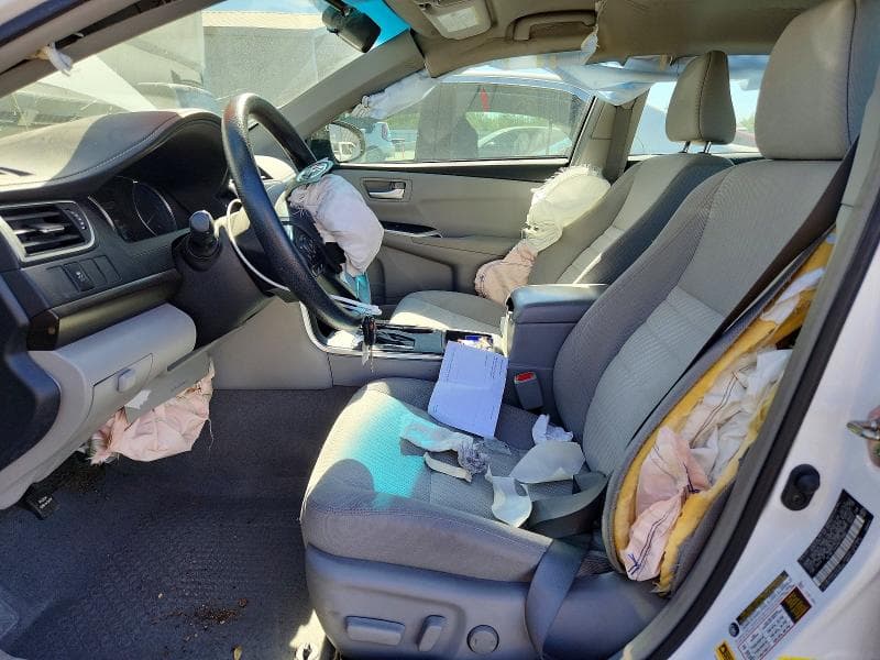 2017 TOYOTA CAMRY LE 7
