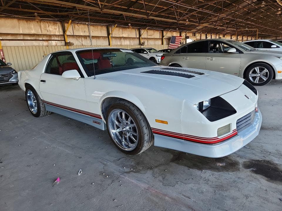 1986 CHEVROLET CAMARO 4