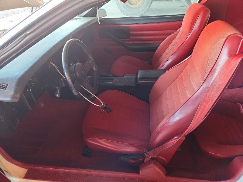 1986 CHEVROLET CAMARO 7