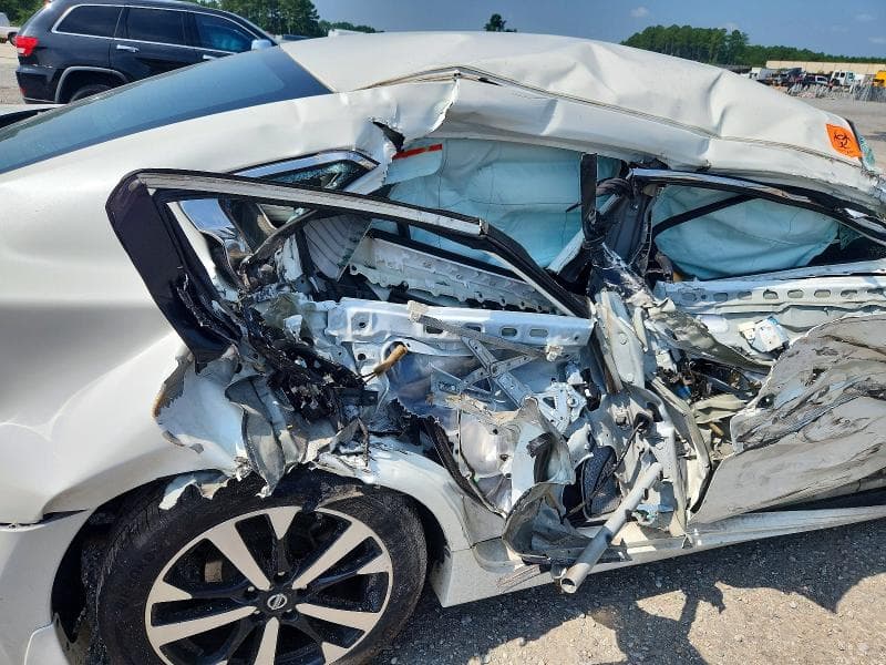 2018 NISSAN ALTIMA 2.5 SR 10