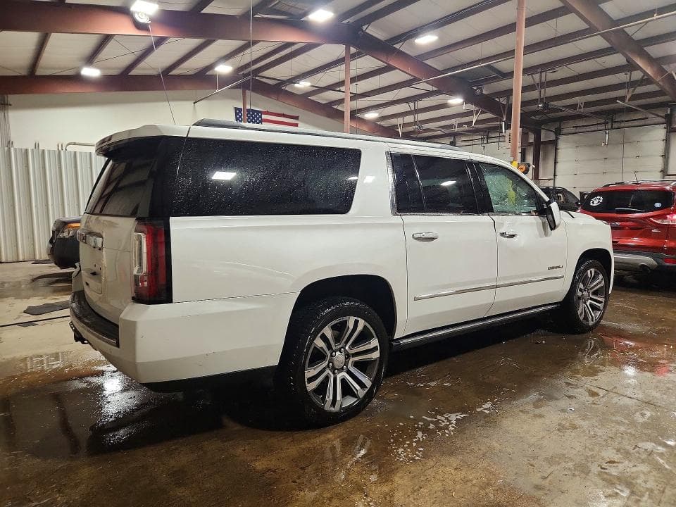 2018 GMC YUKON XL DENALI 3