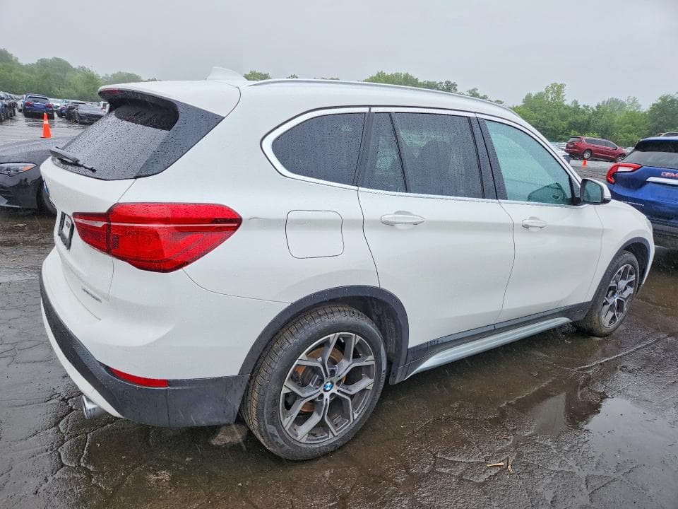 2021 BMW X1 XDRIVE28I 3