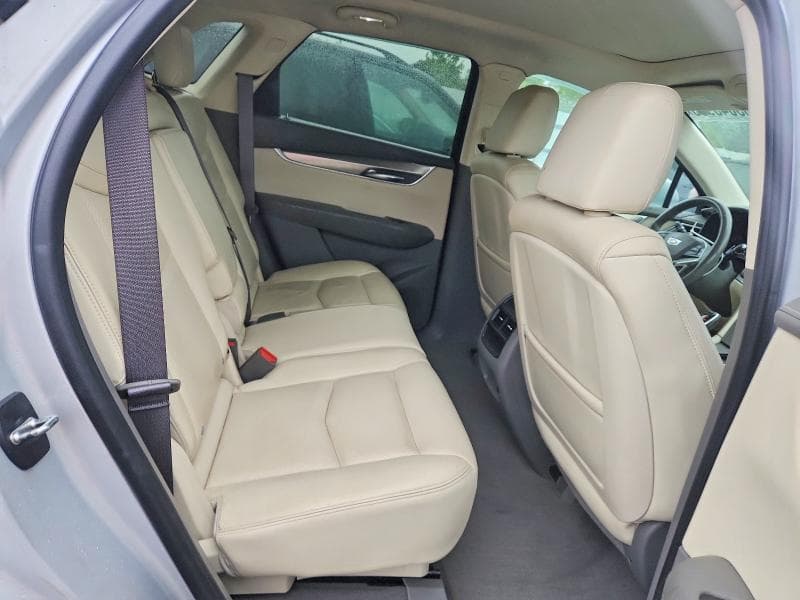 2017 CADILLAC XT5 LUXURY 11