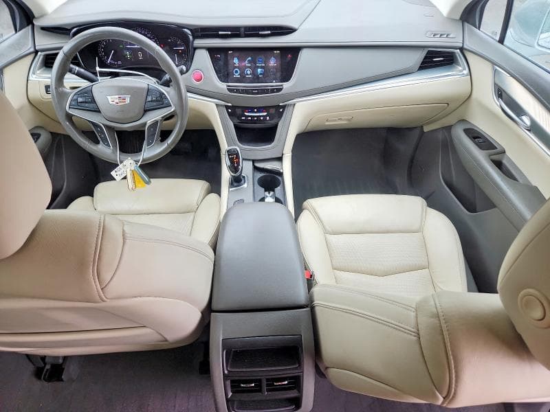 2017 CADILLAC XT5 LUXURY 8