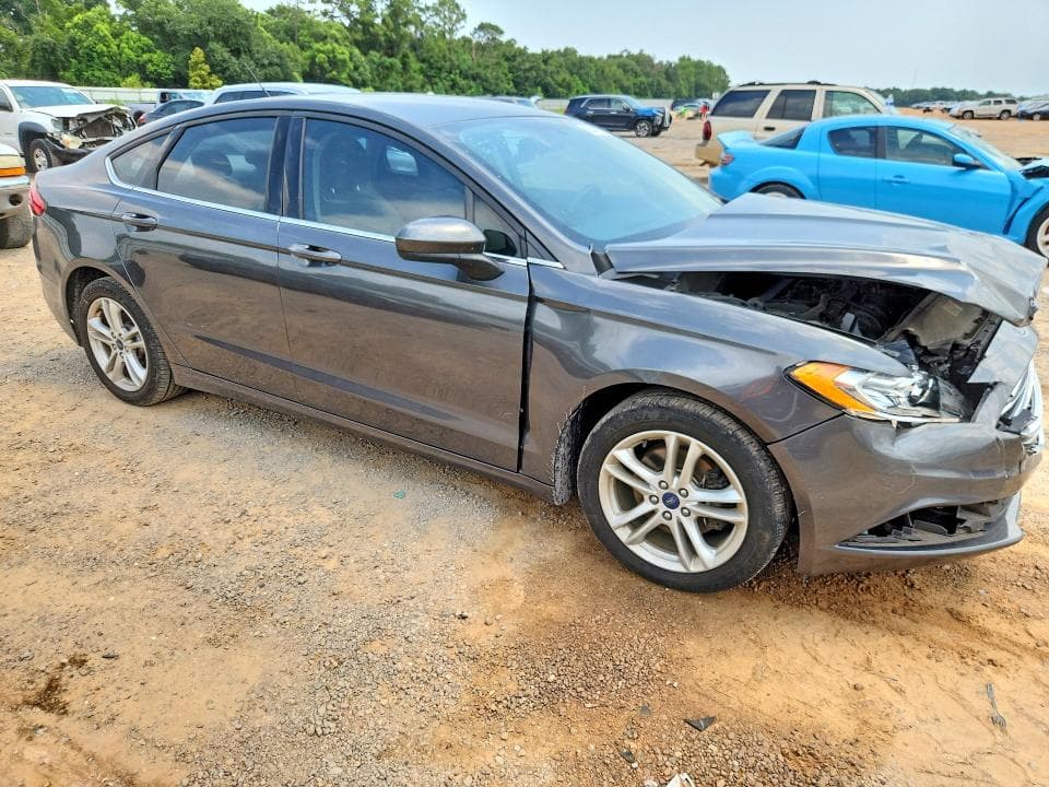2018 FORD FUSION SE 4