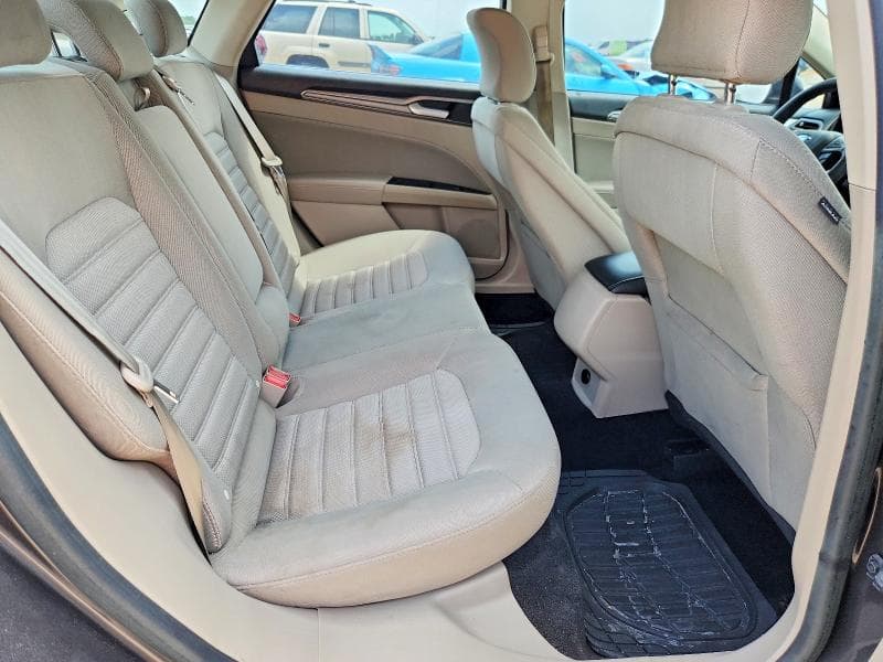 2018 FORD FUSION SE 10