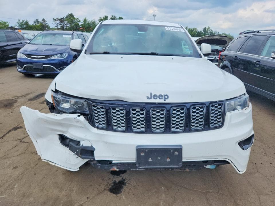 2017 JEEP GRAND CHEROKEE LAREDO 5