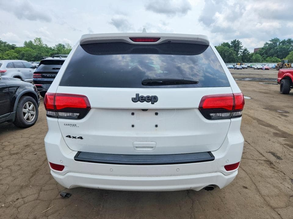 2017 JEEP GRAND CHEROKEE LAREDO 6
