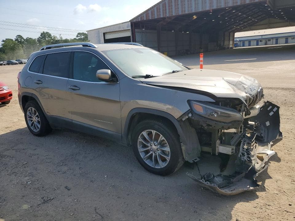 2019 JEEP CHEROKEE LATITUDE PLUS 4