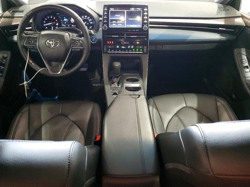 2019 TOYOTA AVALON XLE 8