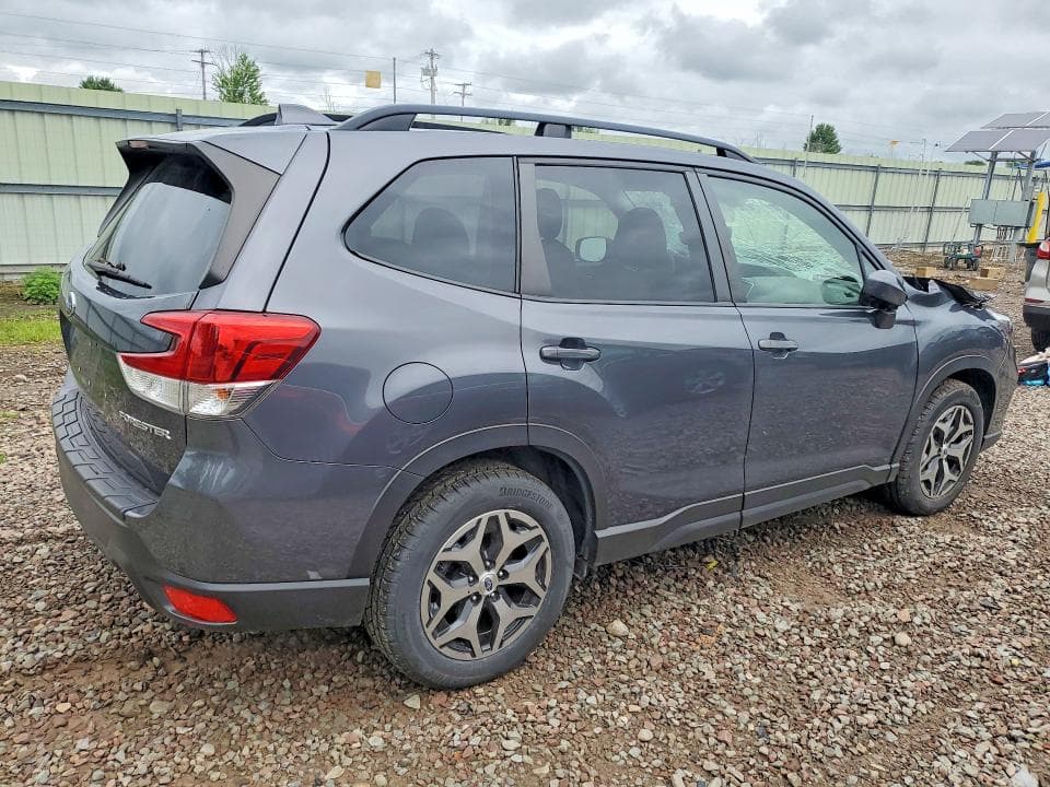 2020 SUBARU FORESTER PREMIUM 3