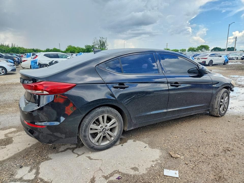2018 HYUNDAI ELANTRA SEL 3