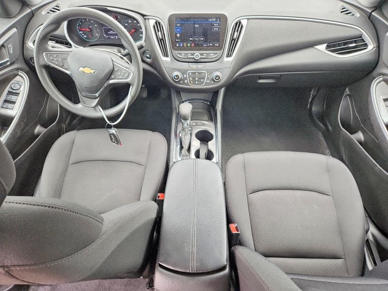 2025 CHEVROLET MALIBU LT 8
