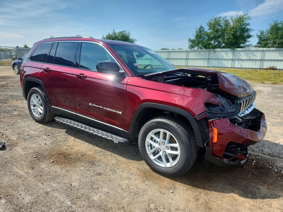 2025 JEEP GRAND CHEROKEE LAREDO 4