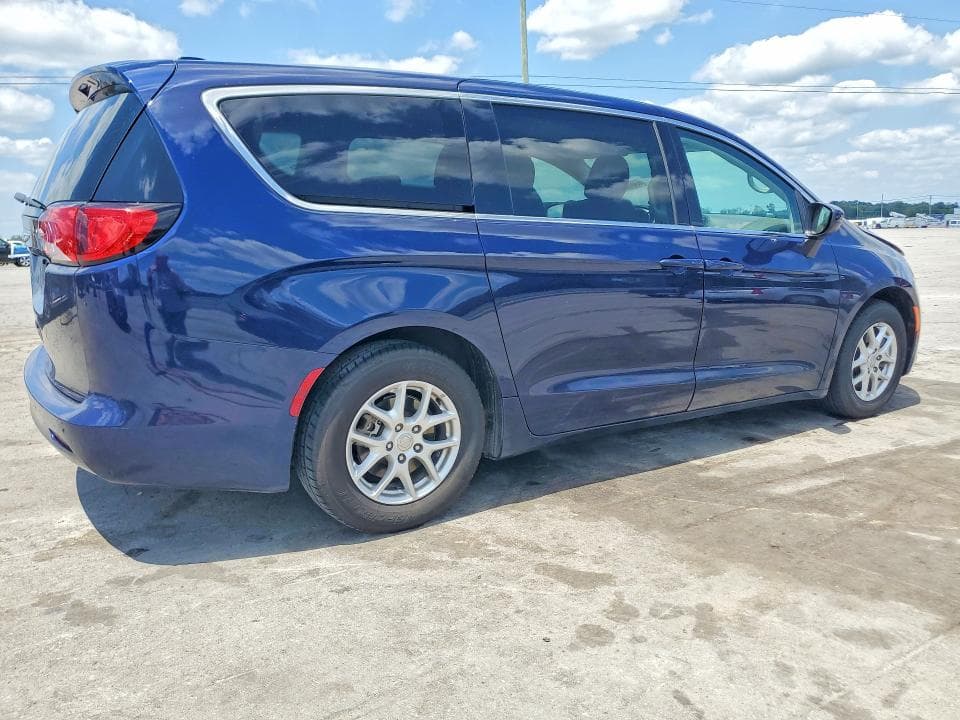 2019 CHRYSLER PACIFICA TOURING 3