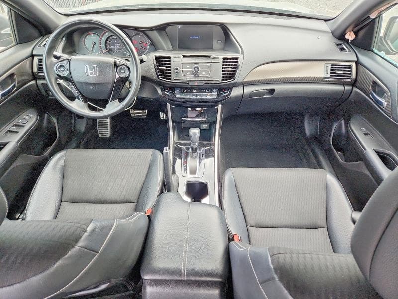 2017 HONDA ACCORD SPORT 8
