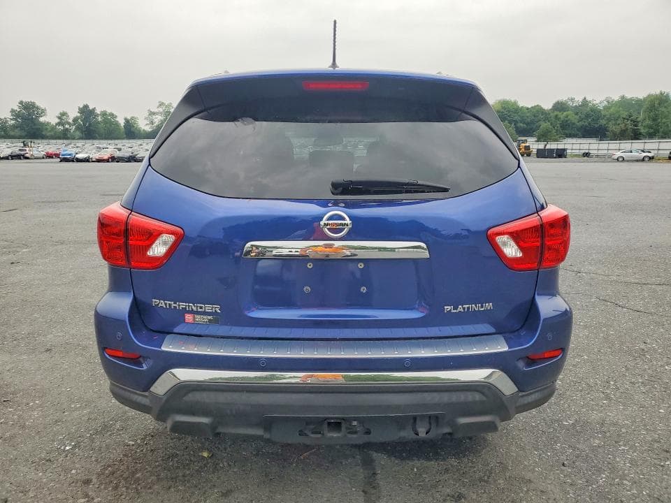 2018 NISSAN PATHFINDER PLATINUM 6