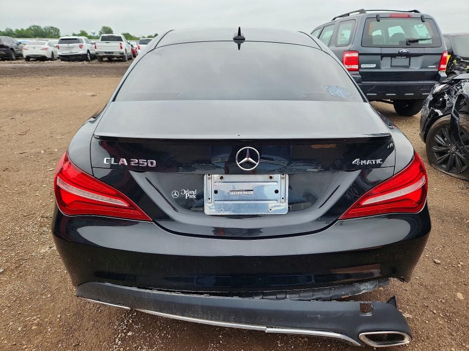 2018 MERCEDES-BENZ CLA 250 4MATIC 6