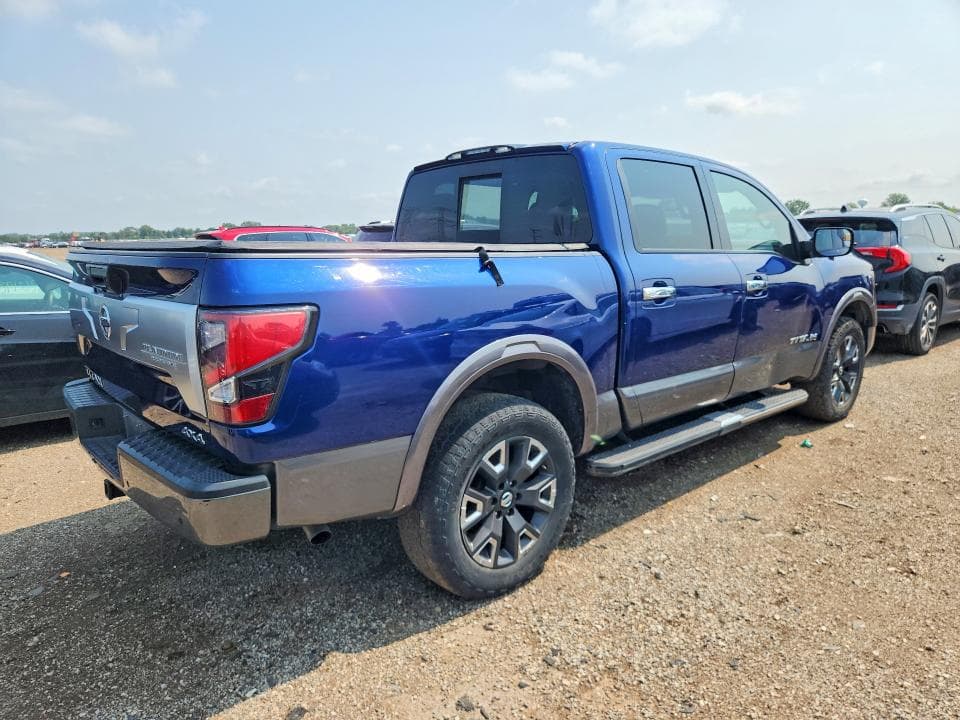 2021 NISSAN TITAN PLATINUM RESERVE 3