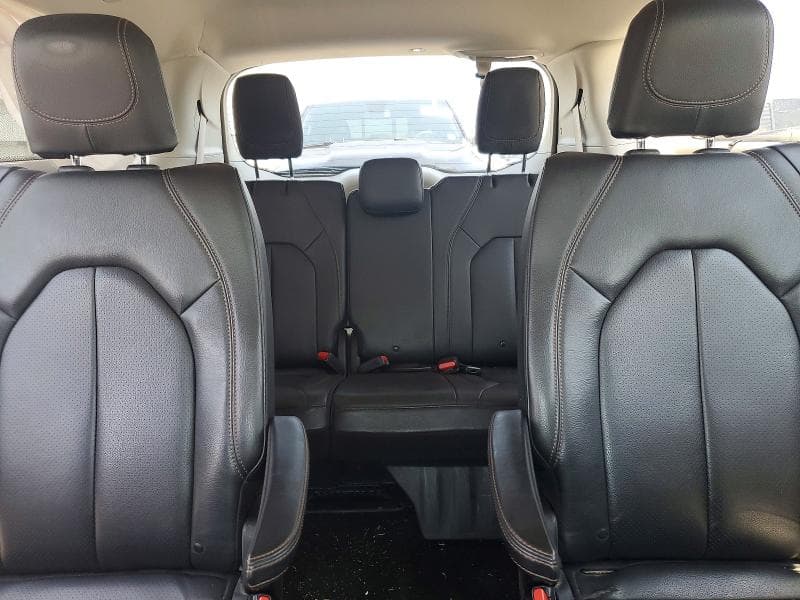2018 HYUNDAI ELANTRA SEL 10