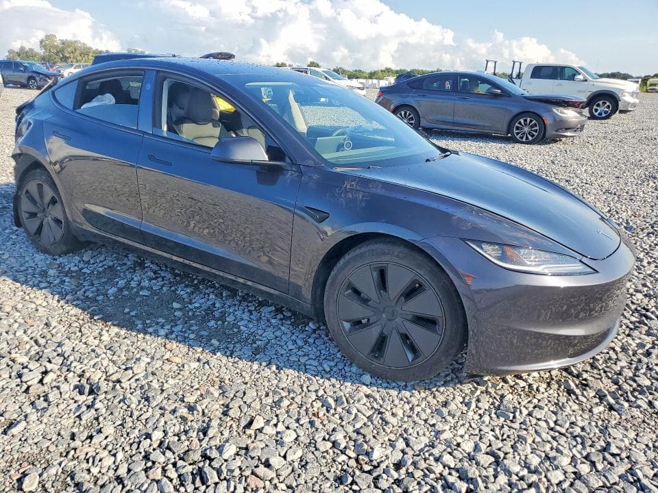 2024 TESLA MODEL 3 4
