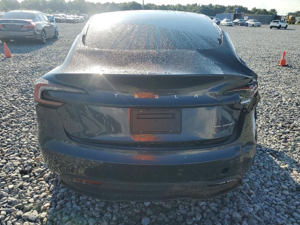 2024 TESLA MODEL 3 6