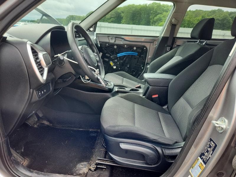 2023 KIA SOUL LX 7