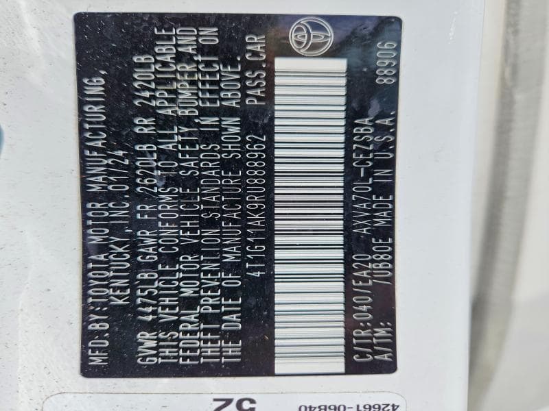 2024 TOYOTA CAMRY SE 12