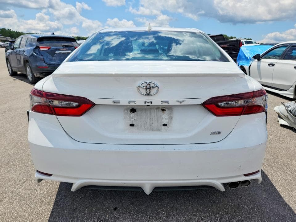 2024 TOYOTA CAMRY SE 6