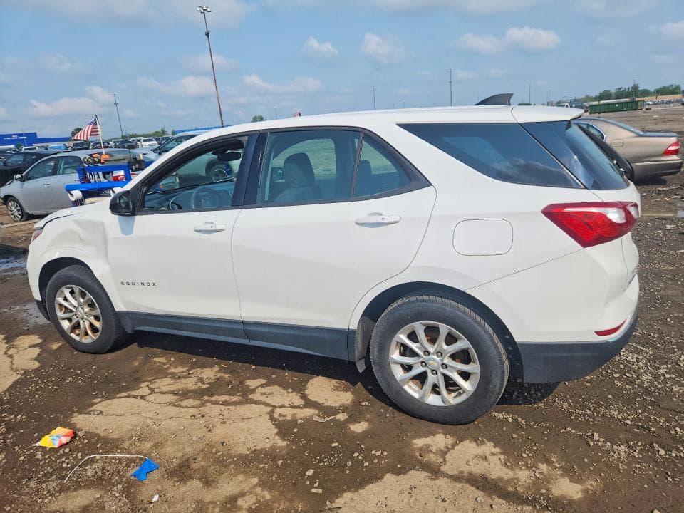 2018 CHEVROLET EQUINOX LS 2