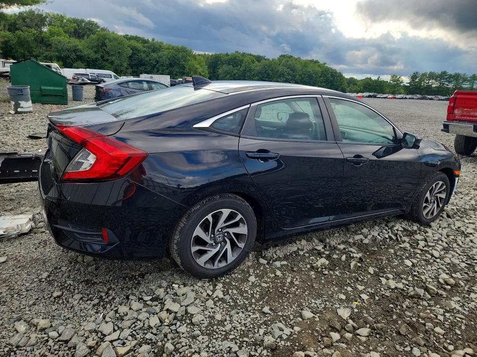 2017 HONDA CIVIC EX 3