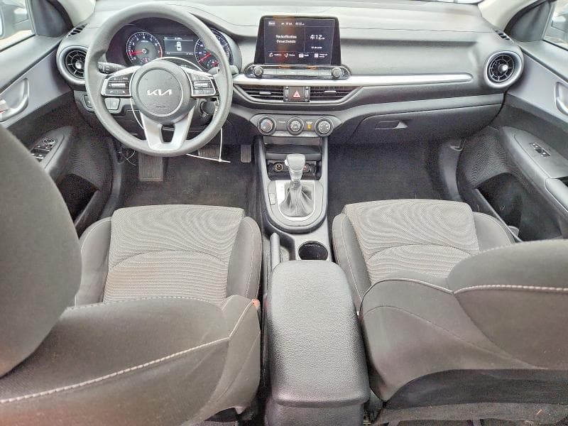 2024 KIA FORTE LXS 8