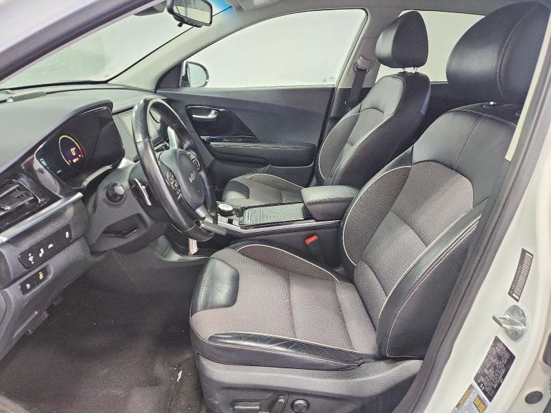 2022 KIA NIRO EV S 7