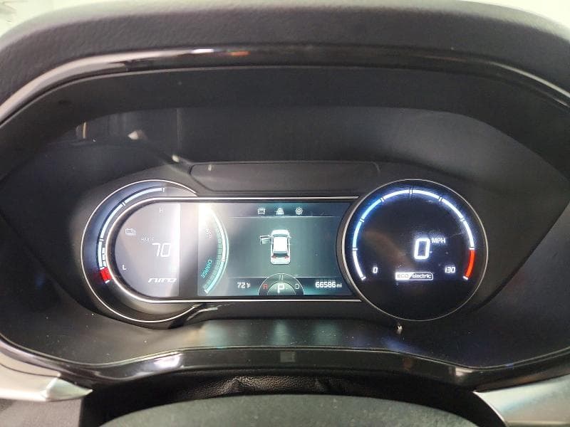 2022 KIA NIRO EV S 9