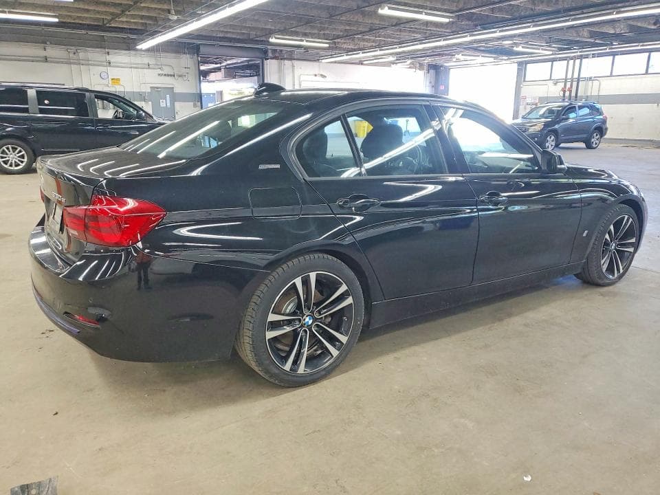 2018 BMW 330E 3