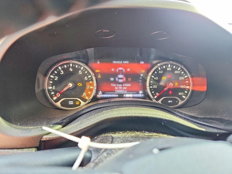 2022 JEEP RENEGADE LIMITED 9