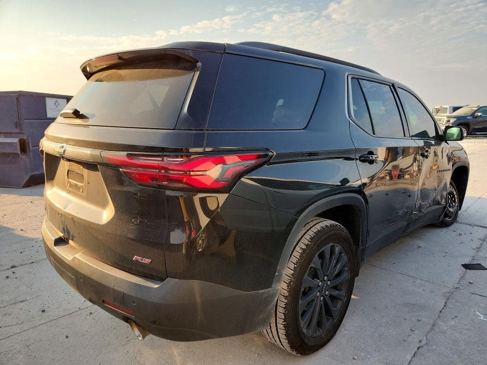 2022 CHEVROLET TRAVERSE RS 3