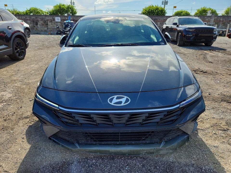 2026 HYUNDAI ELANTRA SEL SPORT 5