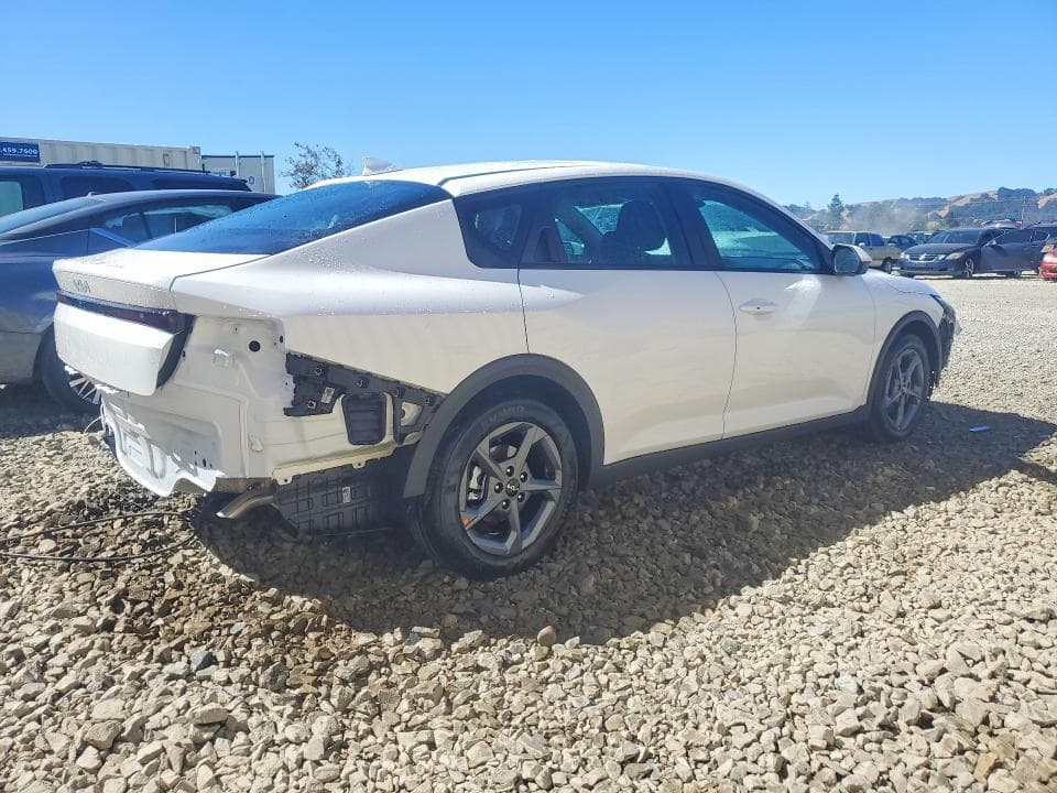 2026 KIA K4 LXS 3