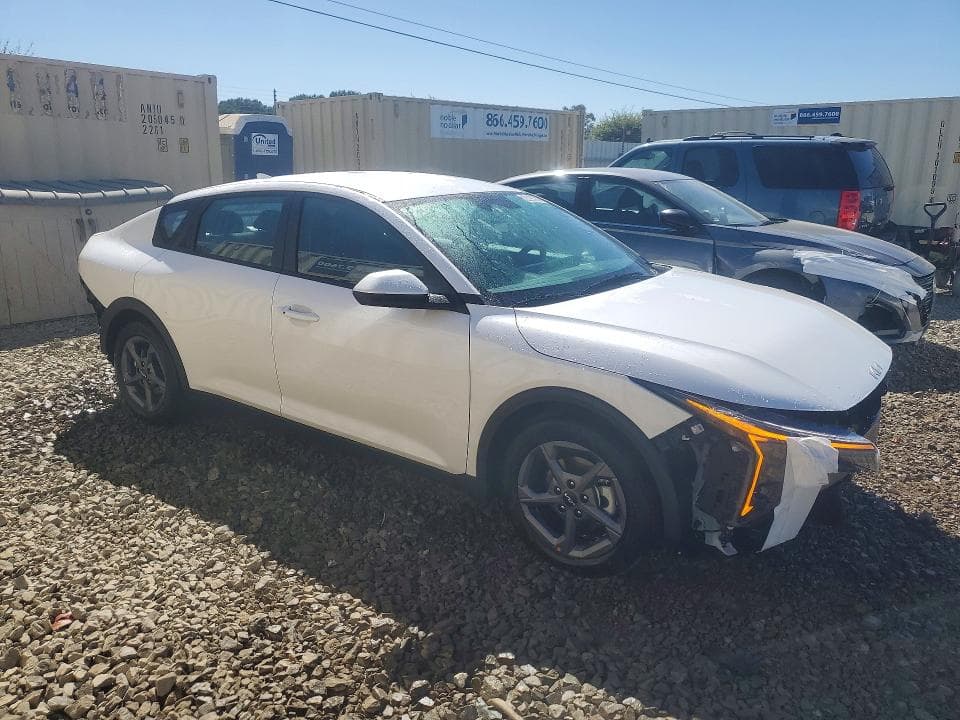 2026 KIA K4 LXS 4