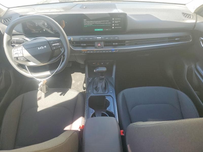 2026 KIA K4 LXS 8