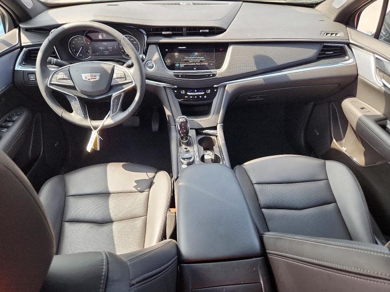 2025 CADILLAC XT5 PREMIUM LUXURY 8