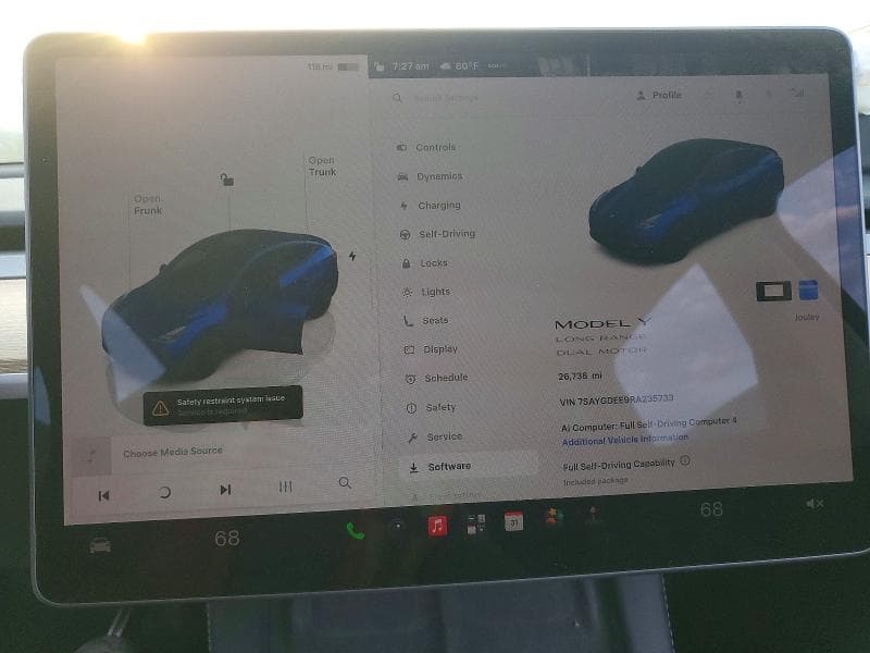 2024 TESLA MODEL Y 9