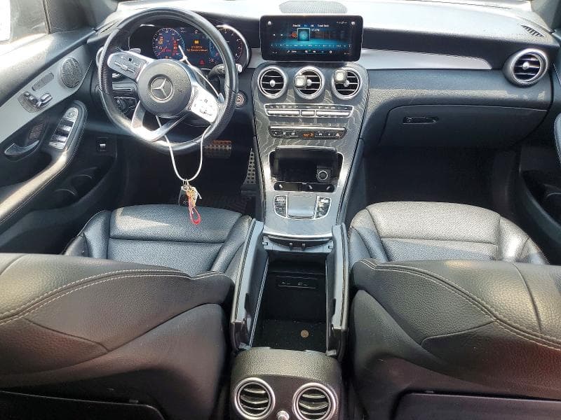 2021 MERCEDES-BENZ GLC 300 8