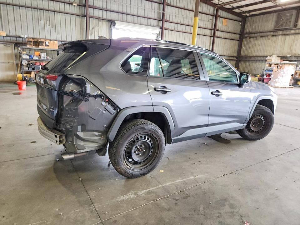 2021 TOYOTA RAV4 LE 3