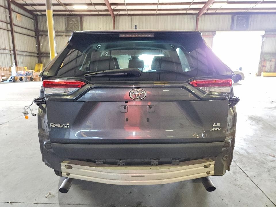 2021 TOYOTA RAV4 LE 6
