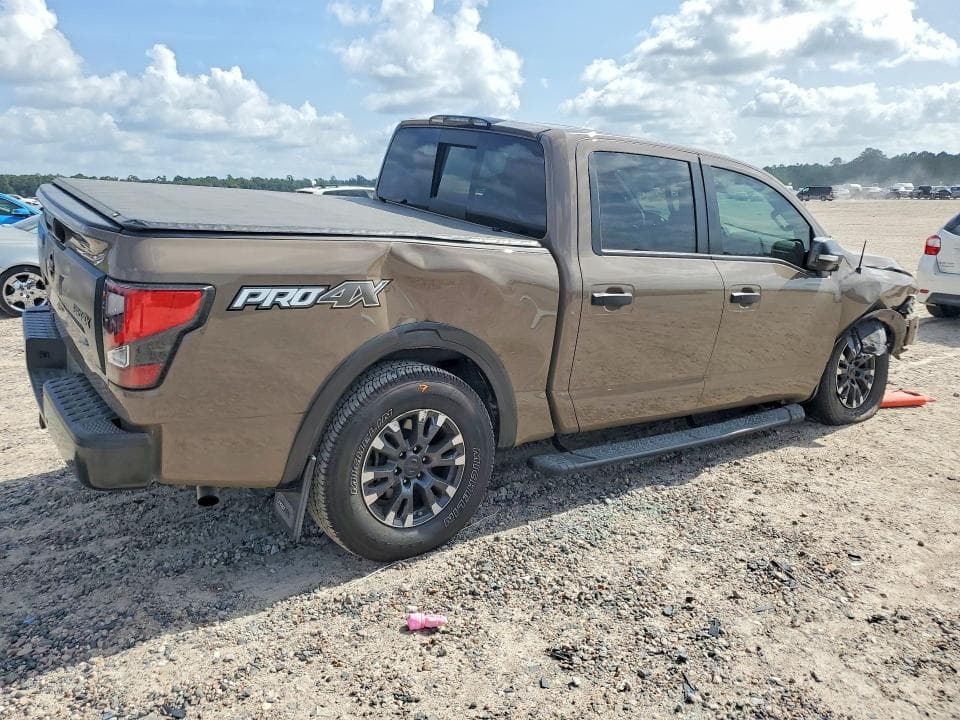 2021 NISSAN TITAN PRO-4X 3