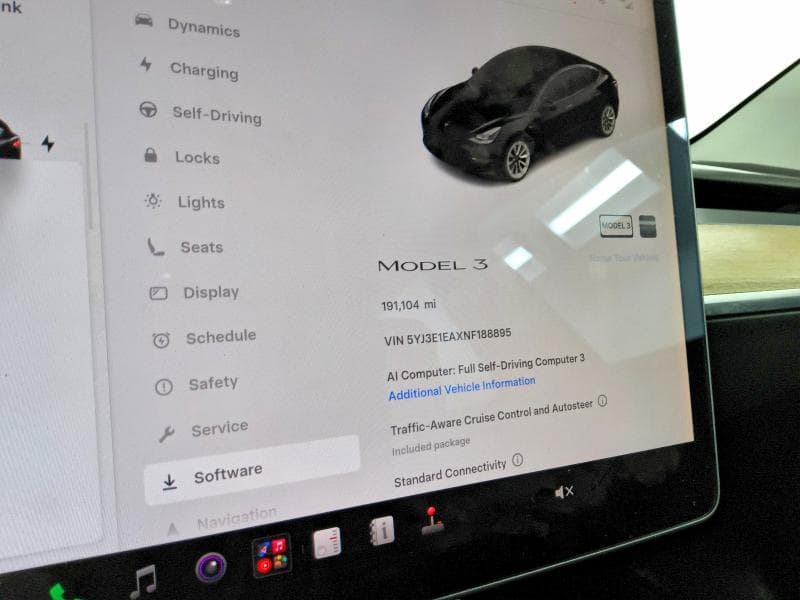 2022 TESLA MODEL 3 9