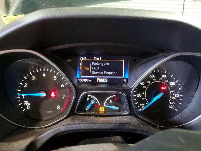 2017 FORD FOCUS SEL 9
