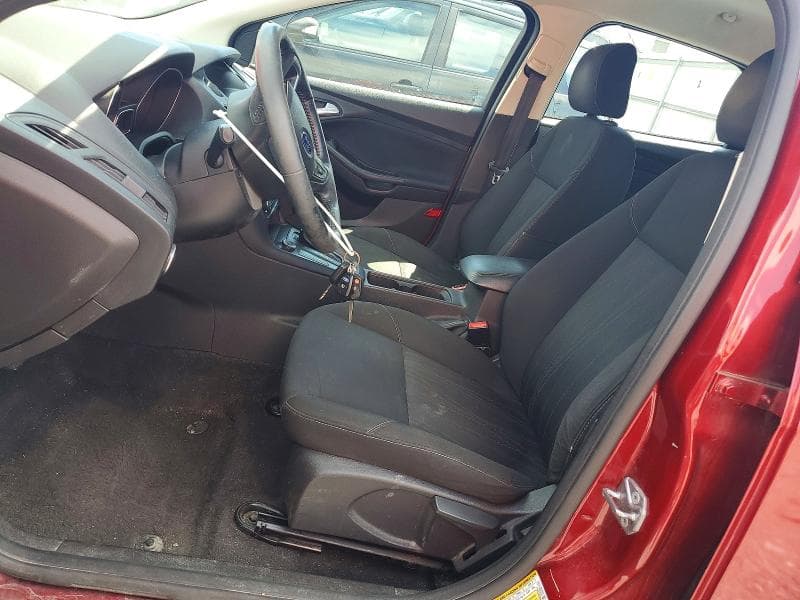 2017 FORD FOCUS SE 7